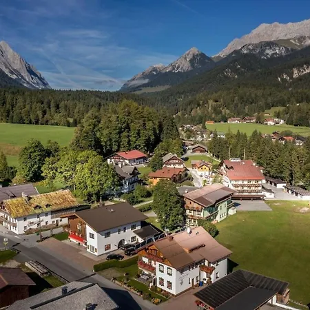 Ganze In Mit Privatem Balkon