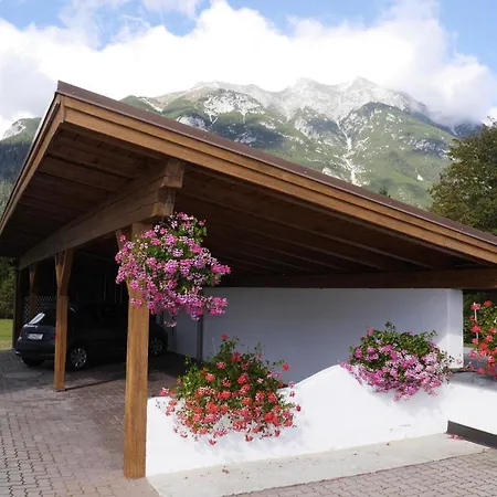 Ganze In Mit Privatem Balkon Apartment Leutasch