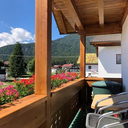 Ganze In Mit Privatem Balkon